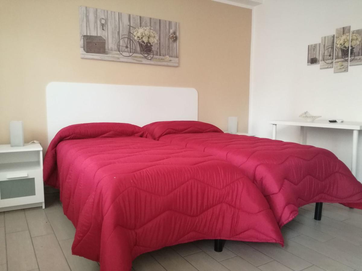 B&B Dal Gallo บัตตีปาลเลีย ภายนอก รูปภาพ